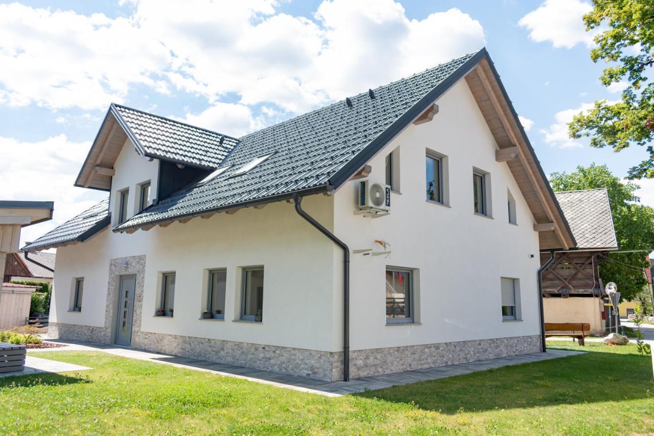 Prima Countryside Apartments Zirovnica Exterior photo